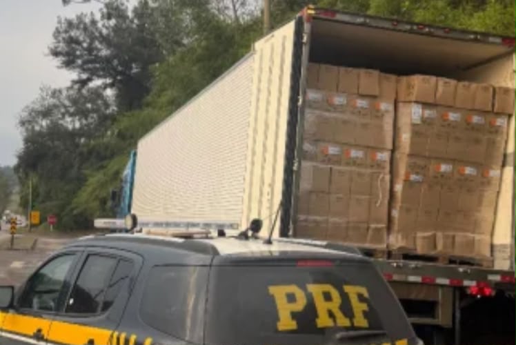 Linguiça de R$ 200 mil que atravessaria o país é barrada na metade do caminho