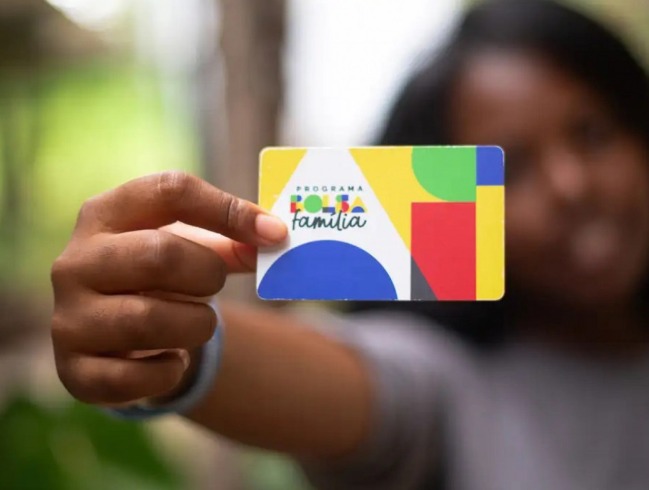 Bolsa Família: beneficiários com NIS final 8 recebem parcela de setembro