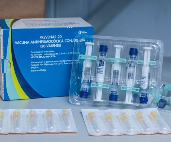Vacina Pneumo 20 chega ao SUS em Pernambuco para idosos a partir dos 85 anos